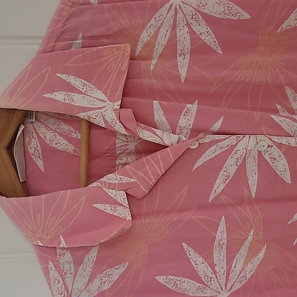 Island Attitudes Tops - Vintage Aloha Shirt